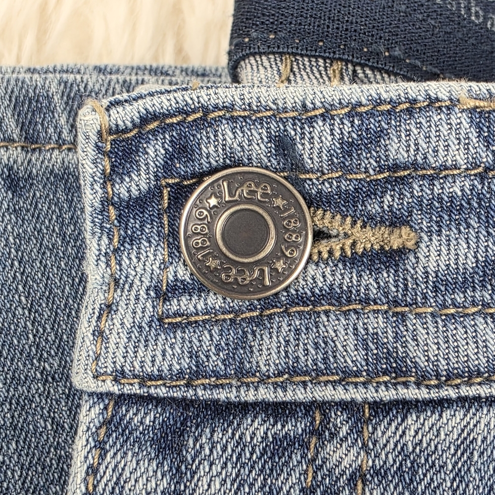 Lee Comfort Waistband Straight Leg Jeans - Picture 13 of 15